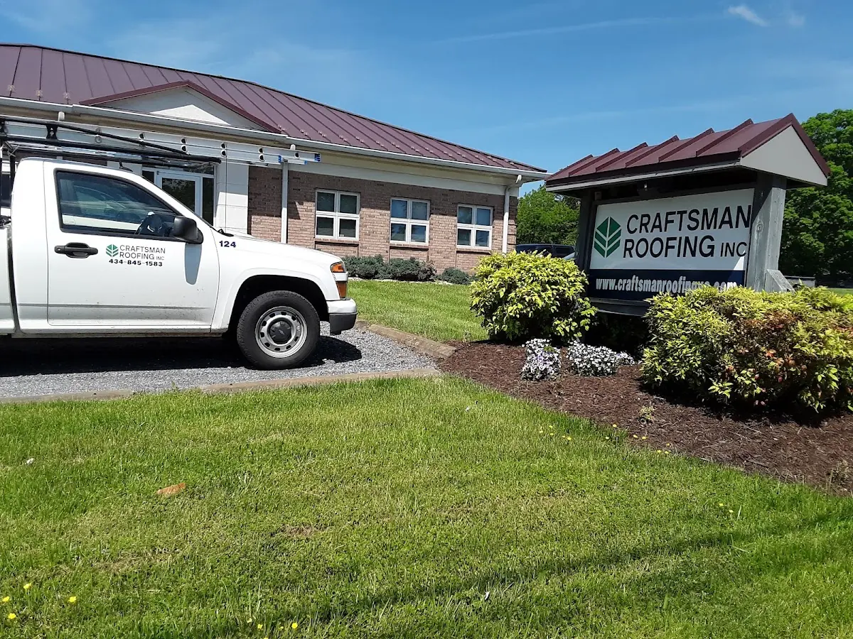 Quality Ice Dam Removal by experienced craftsmen in Lakewood Estates